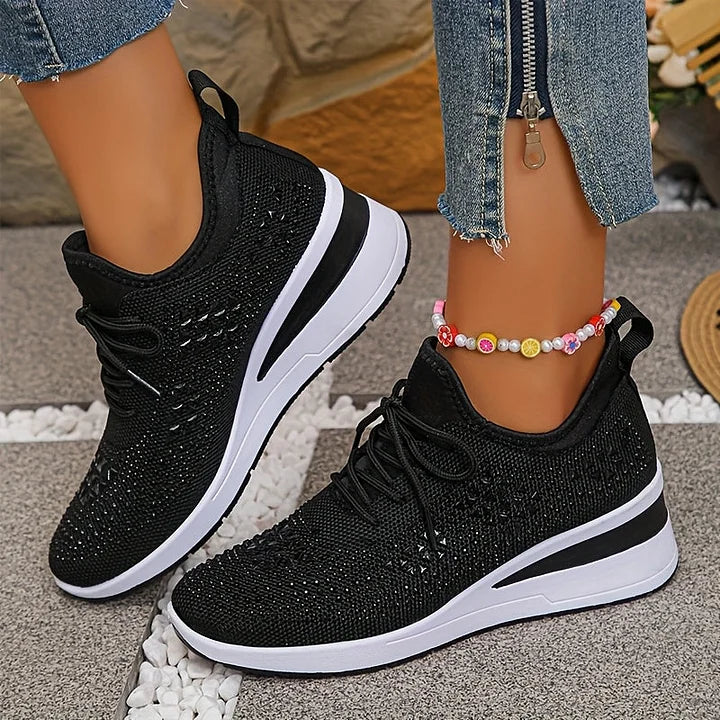 Lourdes | Zapatillas ortopédicas con brillantes diamantes