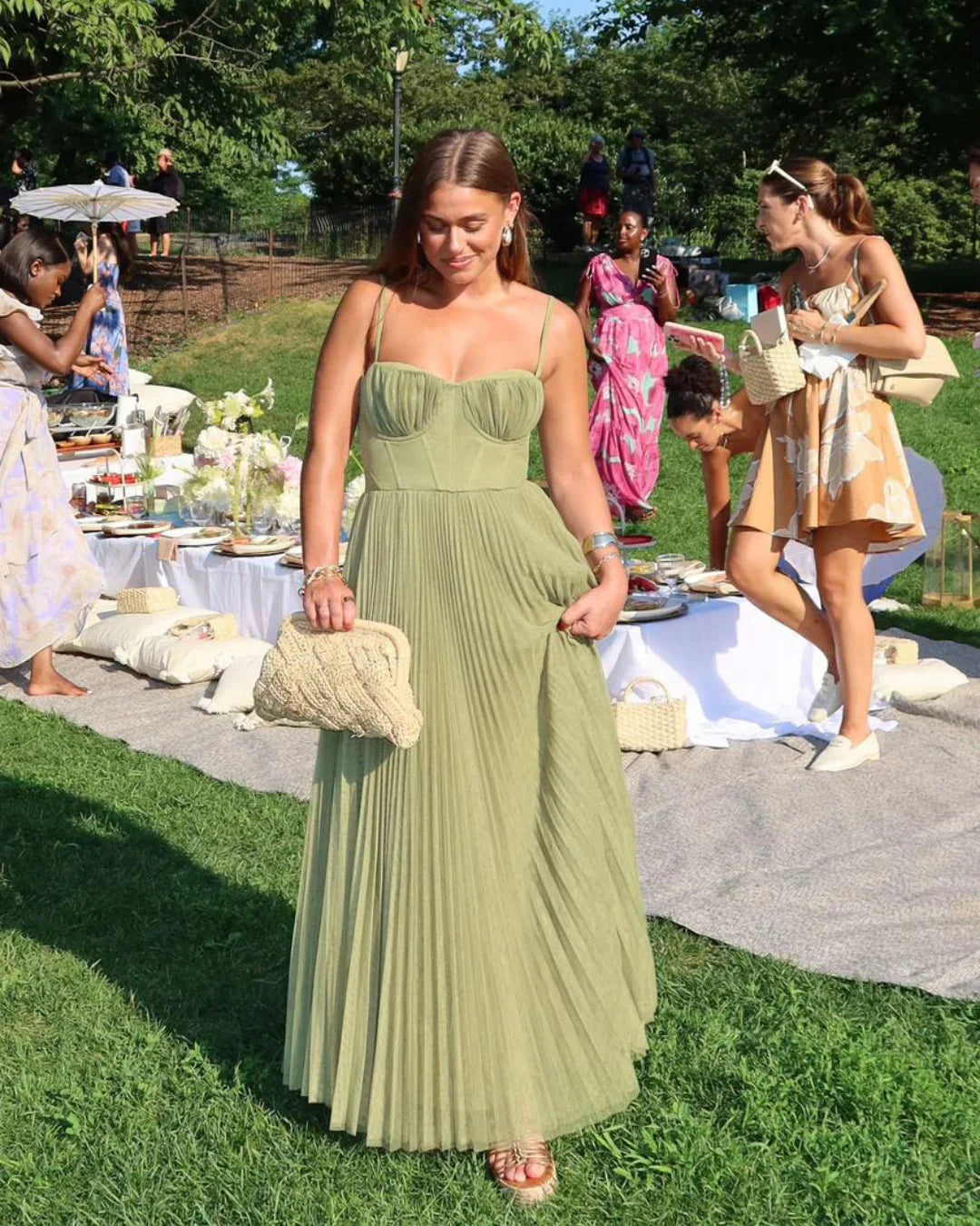 Luna | Vestido elegancia con espalda descubierta