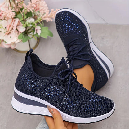 Lourdes | Zapatillas ortopédicas con brillantes diamantes