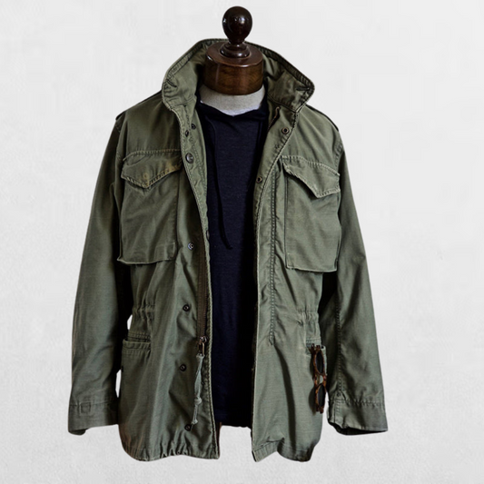 Rocky | La chaqueta de la soledad