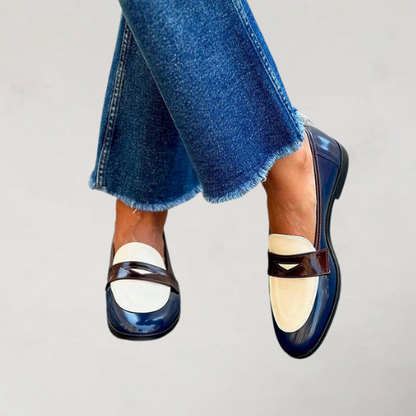 Marga | Mocasín tacón bajo azul marino