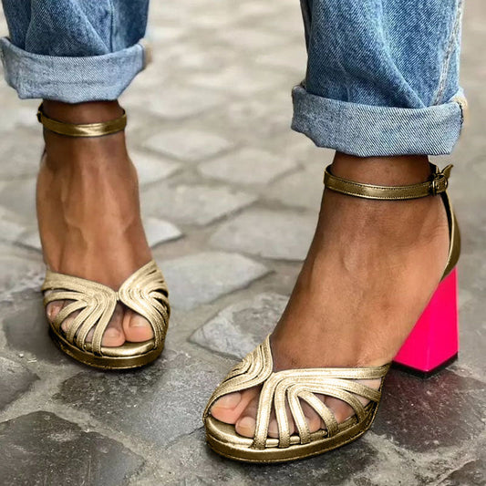 Maribel | Sandalias clásicas con tira en el tobillo y puntera abierta