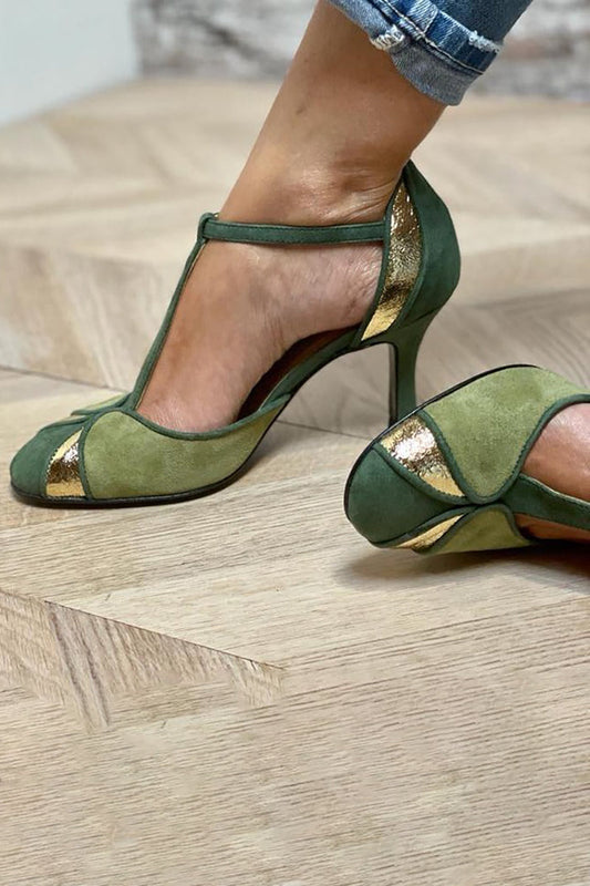 Estefanía | Zapatos de salón, tira en T y punta cerrada