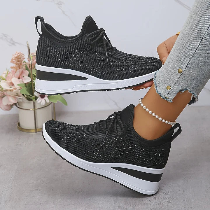 Lourdes | Zapatillas ortopédicas con brillantes diamantes