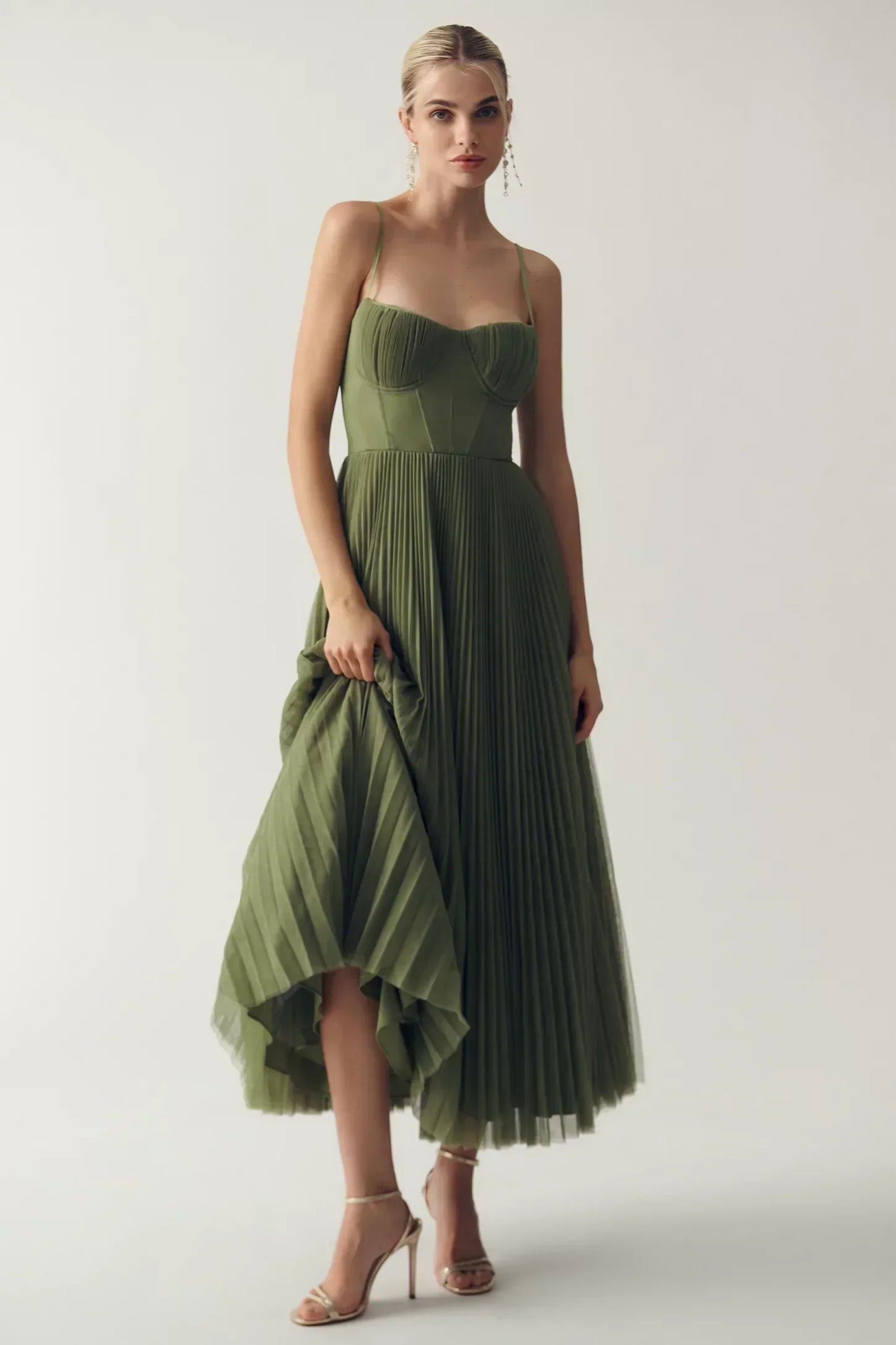 Luna | Vestido elegancia con espalda descubierta